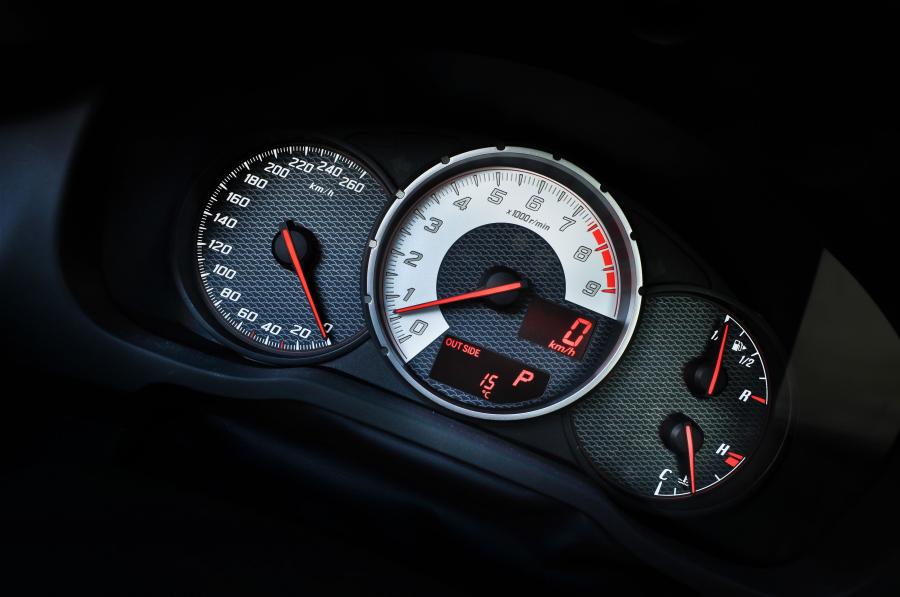  Toyota GT 86 2012 года  (фото 29 из 106)